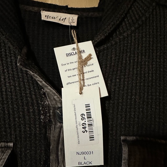 Black Ribbed Button-Up Cardigan - Picture 4 of 5